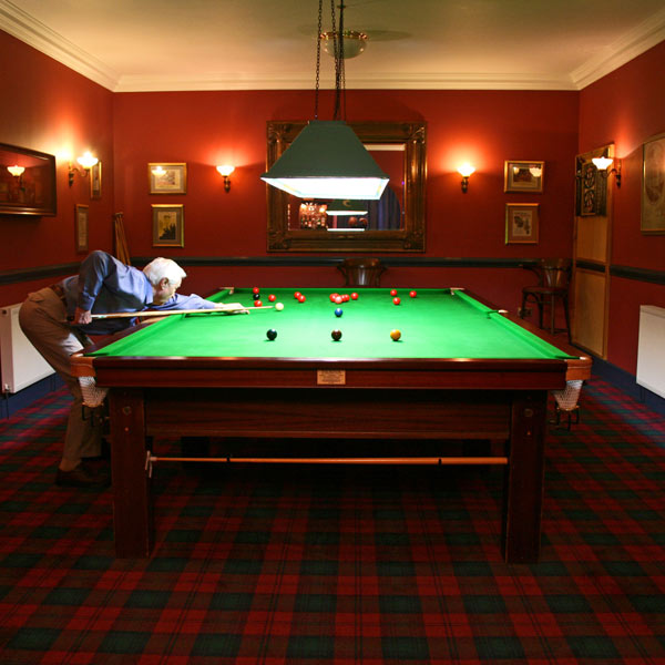Motcombe Grange Snooker Room